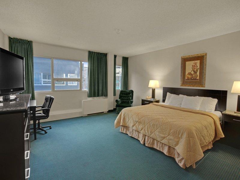 Hotel Comfort & 3*