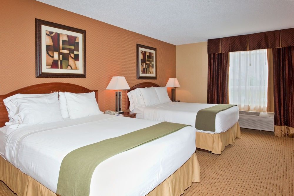 Holiday Inn Express & Suites - West Edmonton-Mall Area By Ihg Hotel