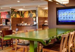 Fairfield & By Marriott North 3*