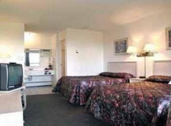 Economy Hotel