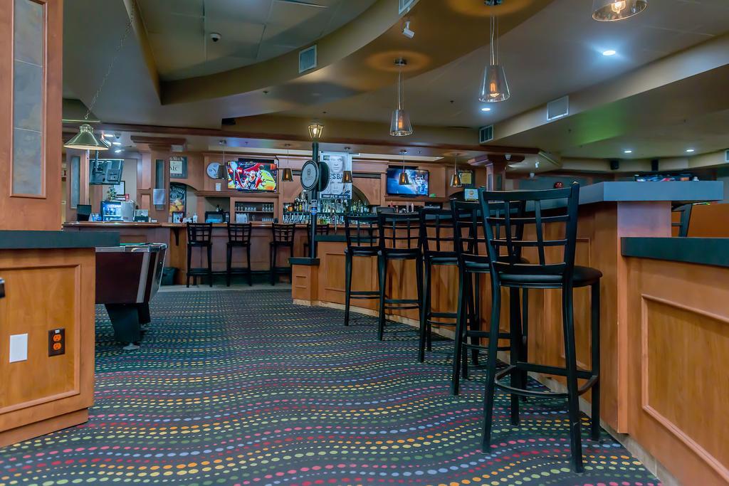 Hotel Sands &