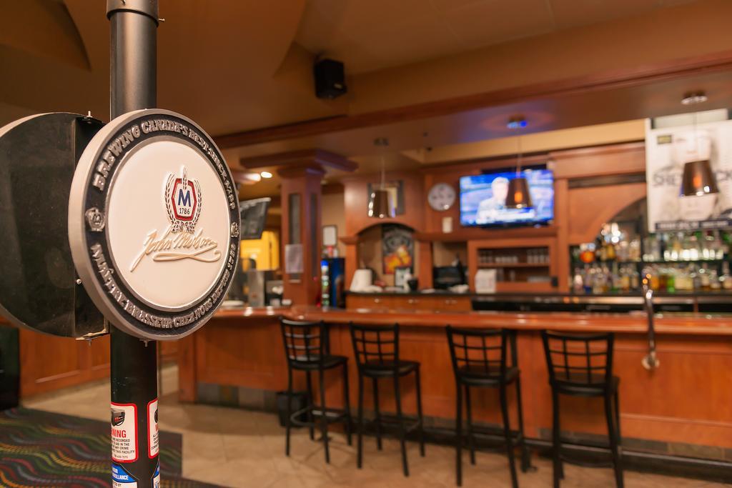 Sands & 3* Edmonton