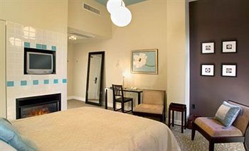 Union Bank 4* Edmonton