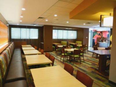 Fairfield & By Marriott North 3* Edmonton