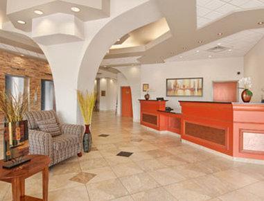 Ramada By Wyndham South Hotel 3*