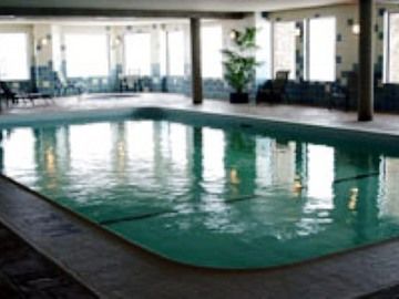 Days & By Wyndham West Hotel Edmonton