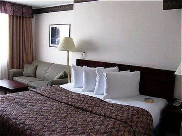 & Convention Centre Hotel