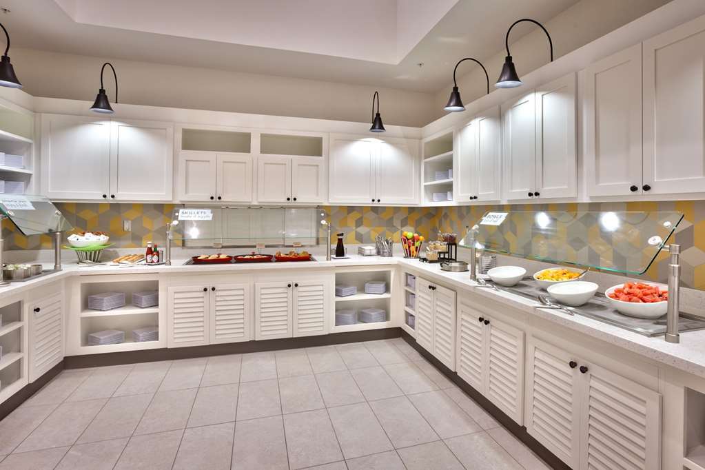 Hyatt Place West Hotel 3*