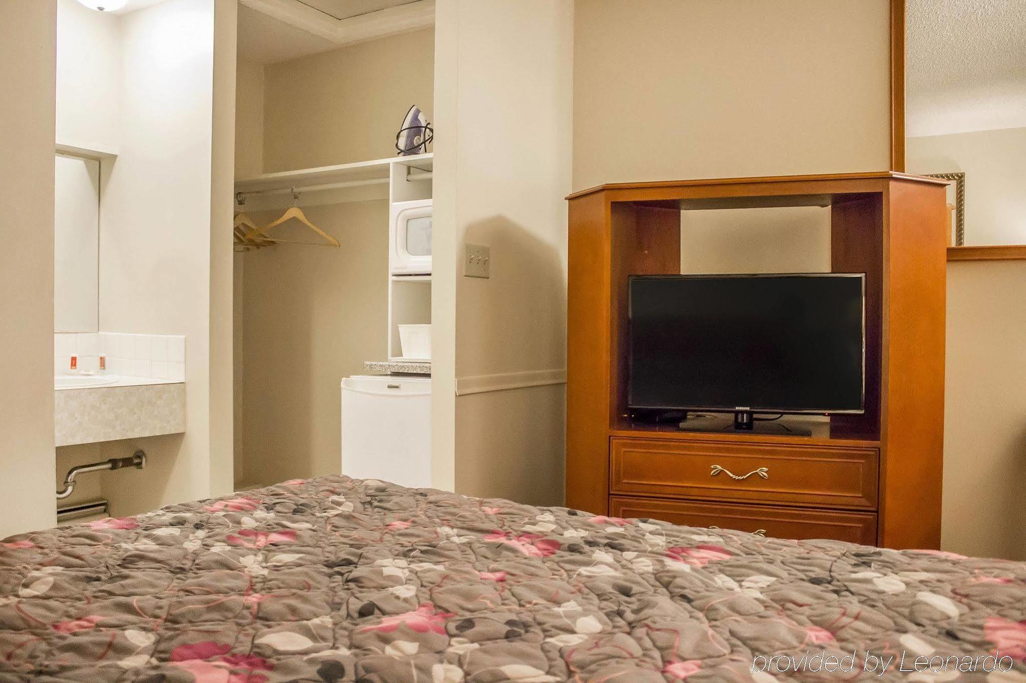 Hotel Economy Edmonton