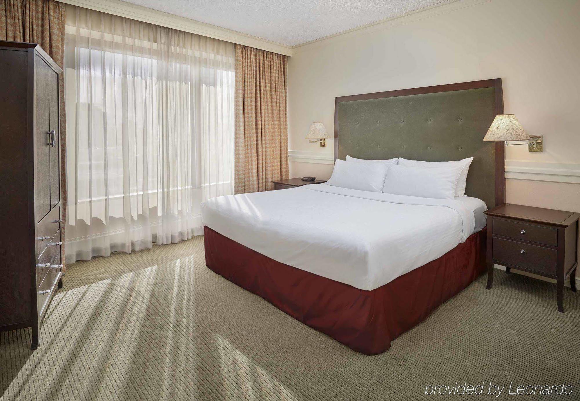 Delta By Marriott Centre Hotel