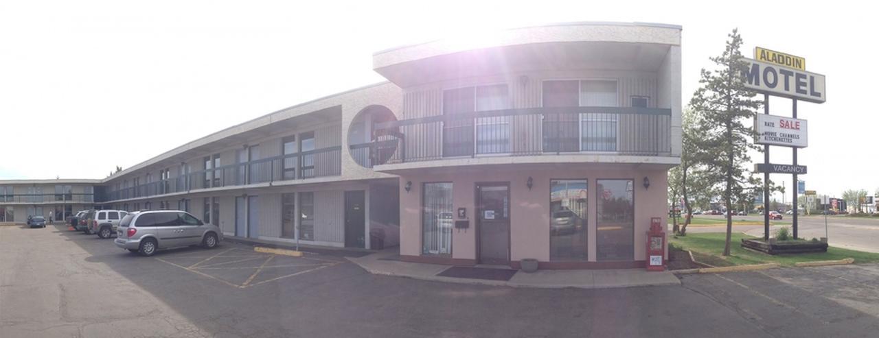 Aladdin Motel 2*