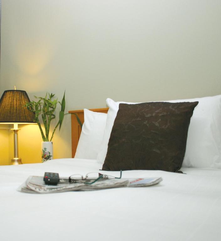 Alberta Place 3*