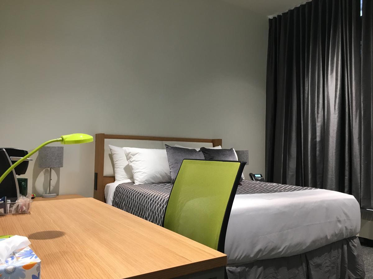 University Of Alberta - Plh Hotel