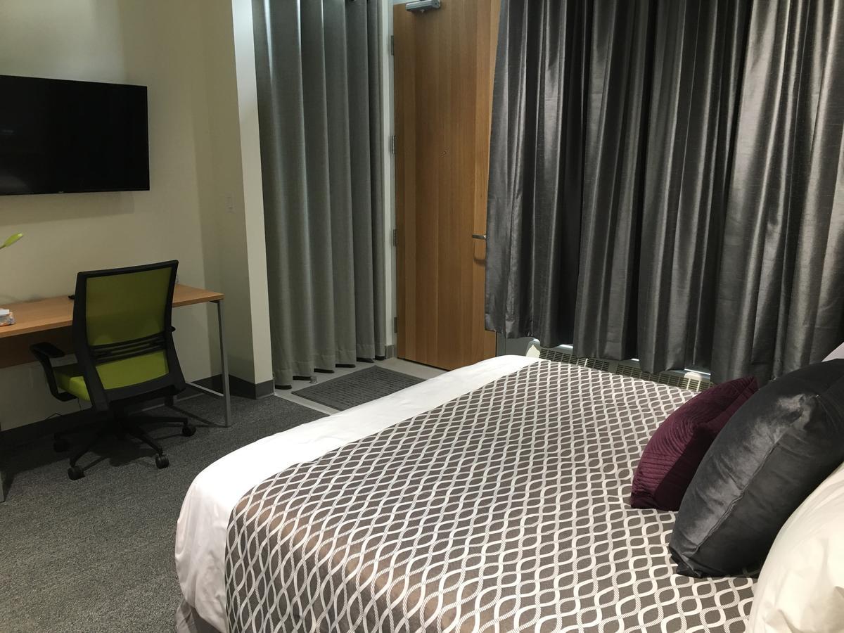 University Of Alberta - Plh Hotel *