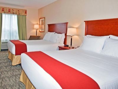 Hotel Express & Suites-edmonton South By Ihg