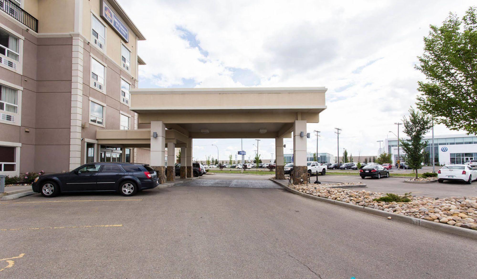 Western South & 3* Edmonton