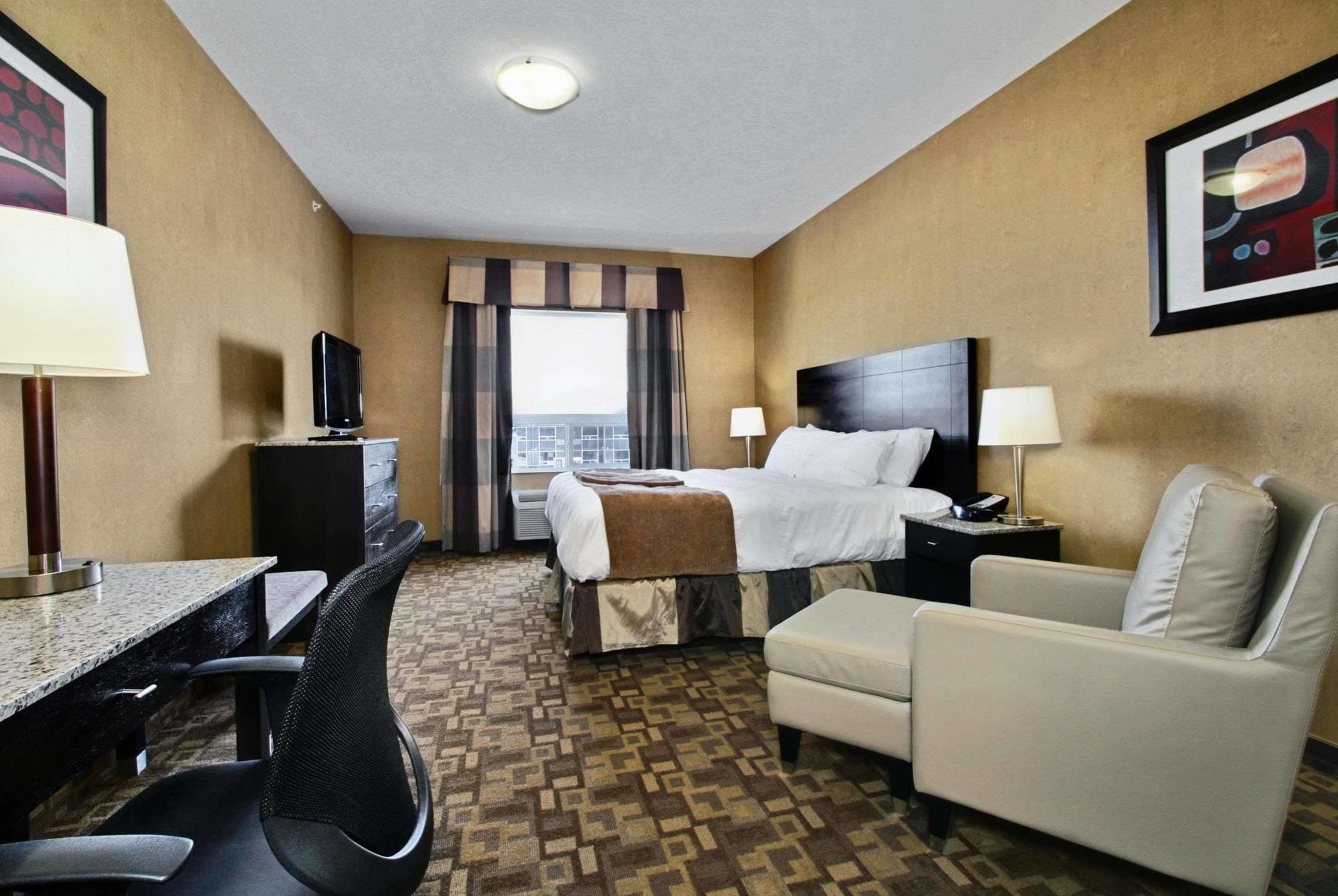 Western South & Hotel