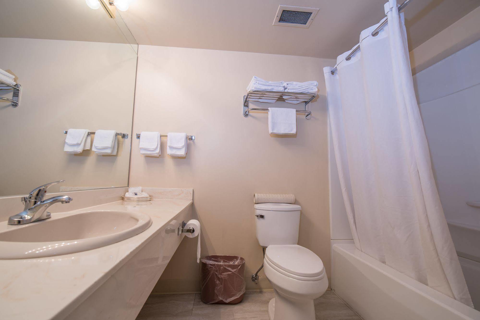 Argyll Plaza Hotel