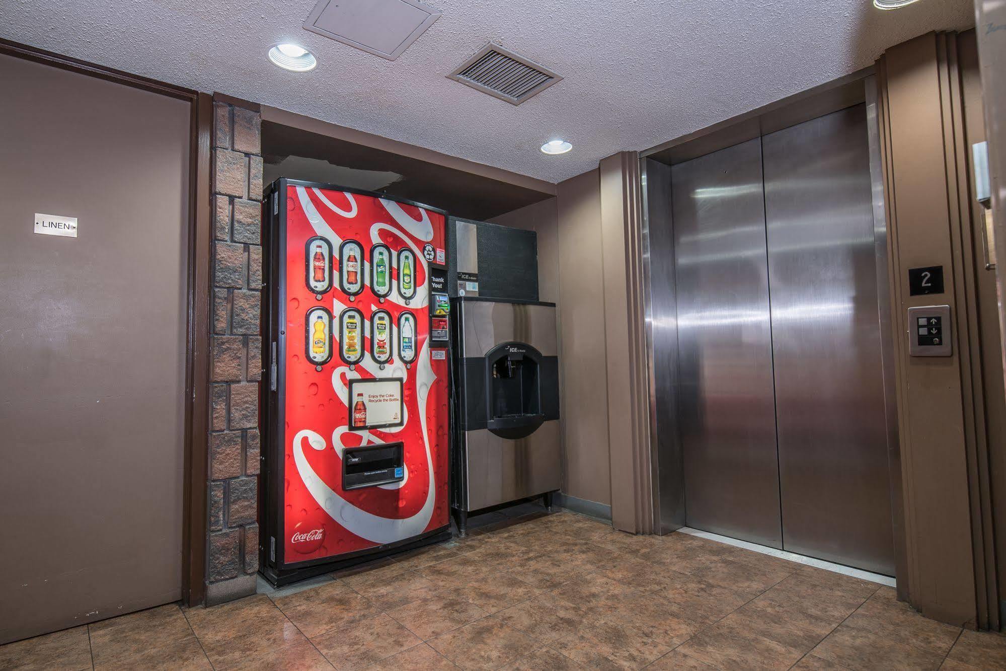 Hotel Argyll Plaza