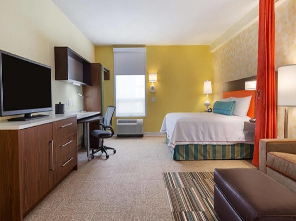 Home2 By Hilton West 3*