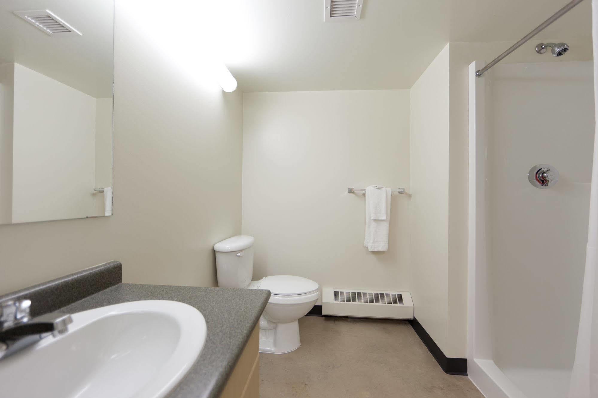 Hostel Macewan University *