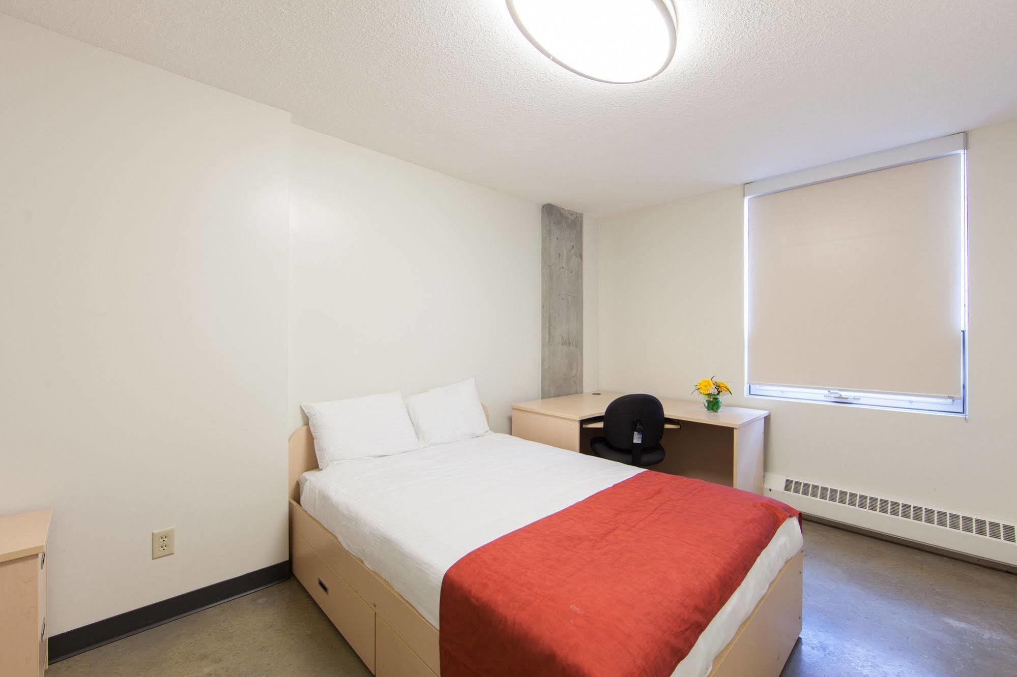 Hostel Macewan University