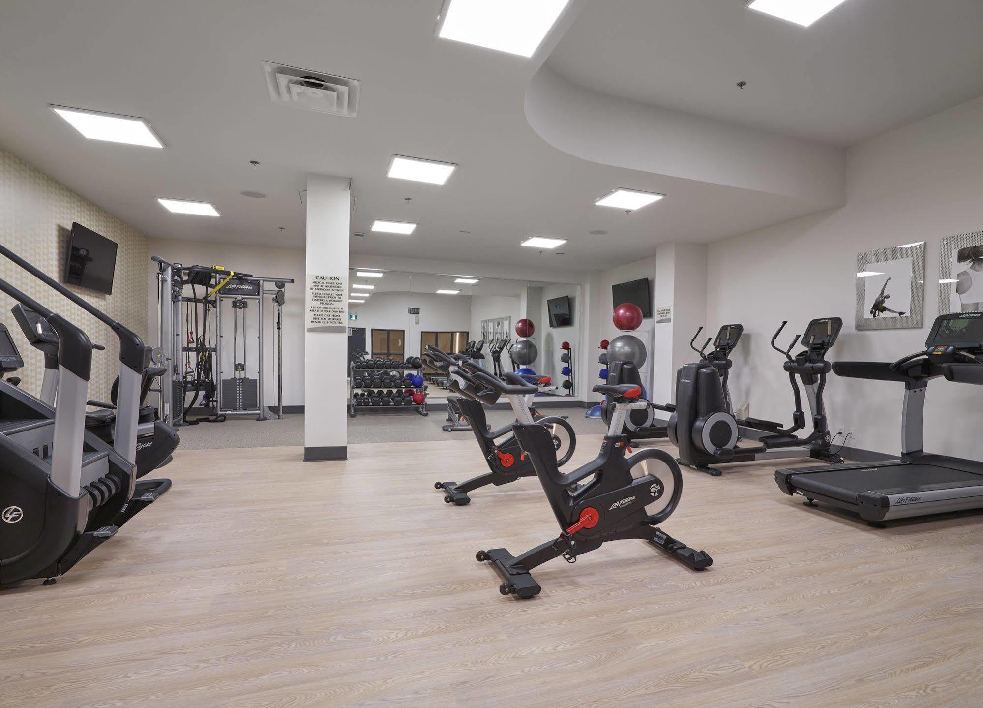 Delta By Marriott Centre 4*