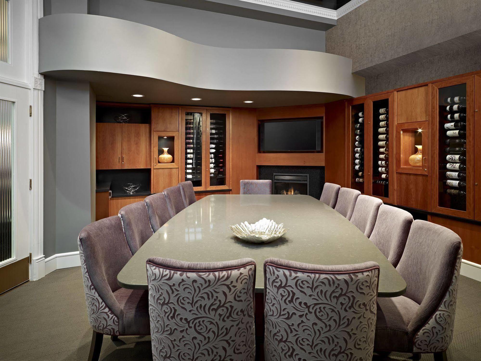 Hotel Union Bank Edmonton