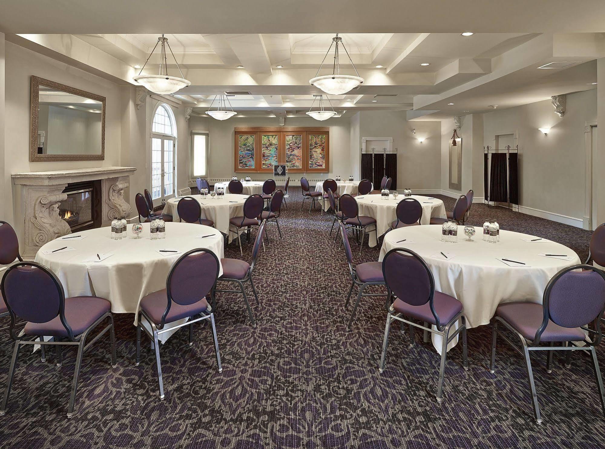 Union Bank Hotel 4*