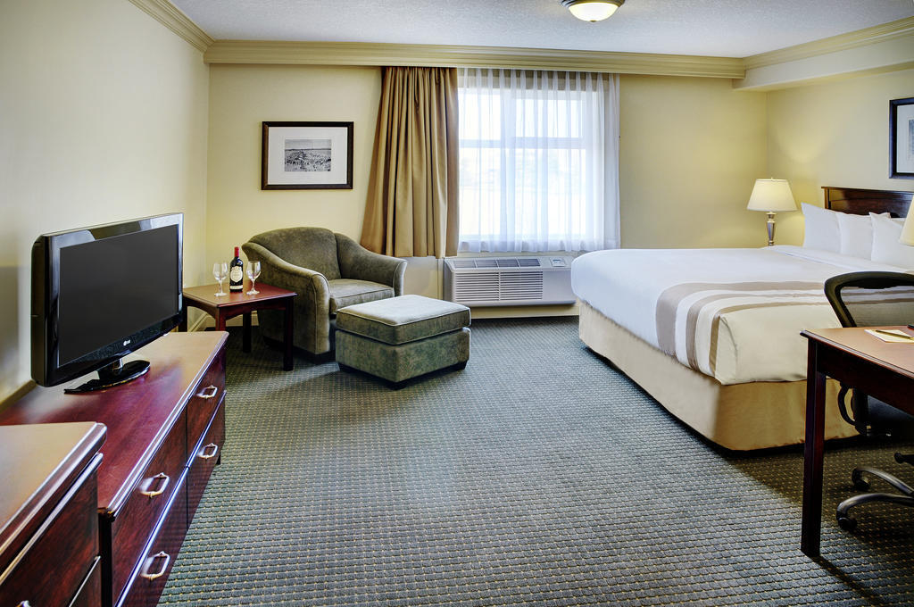 Chateau Nova Kingsway 3*