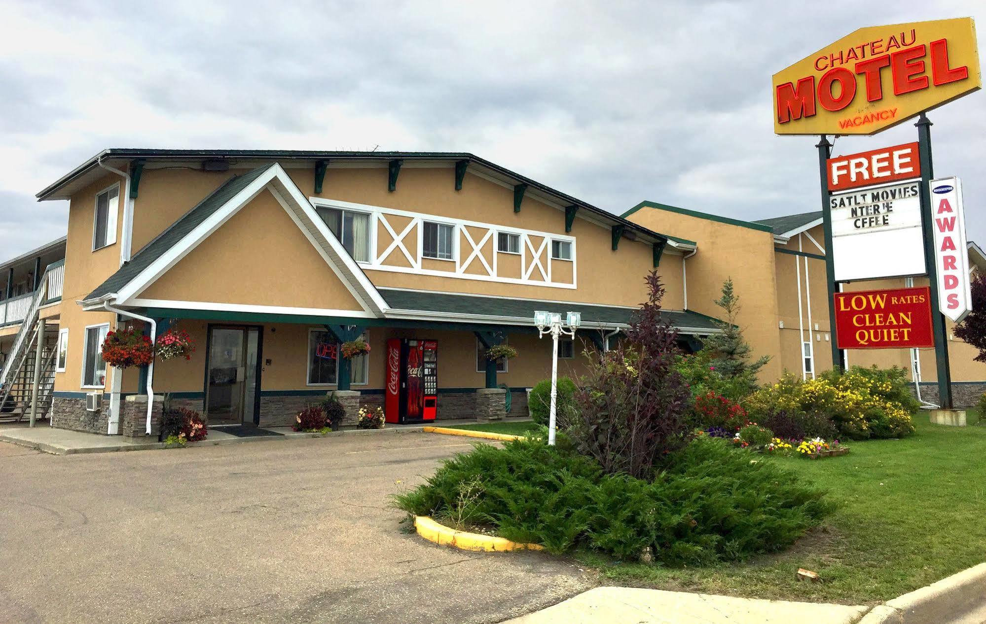 Chateau Motel *