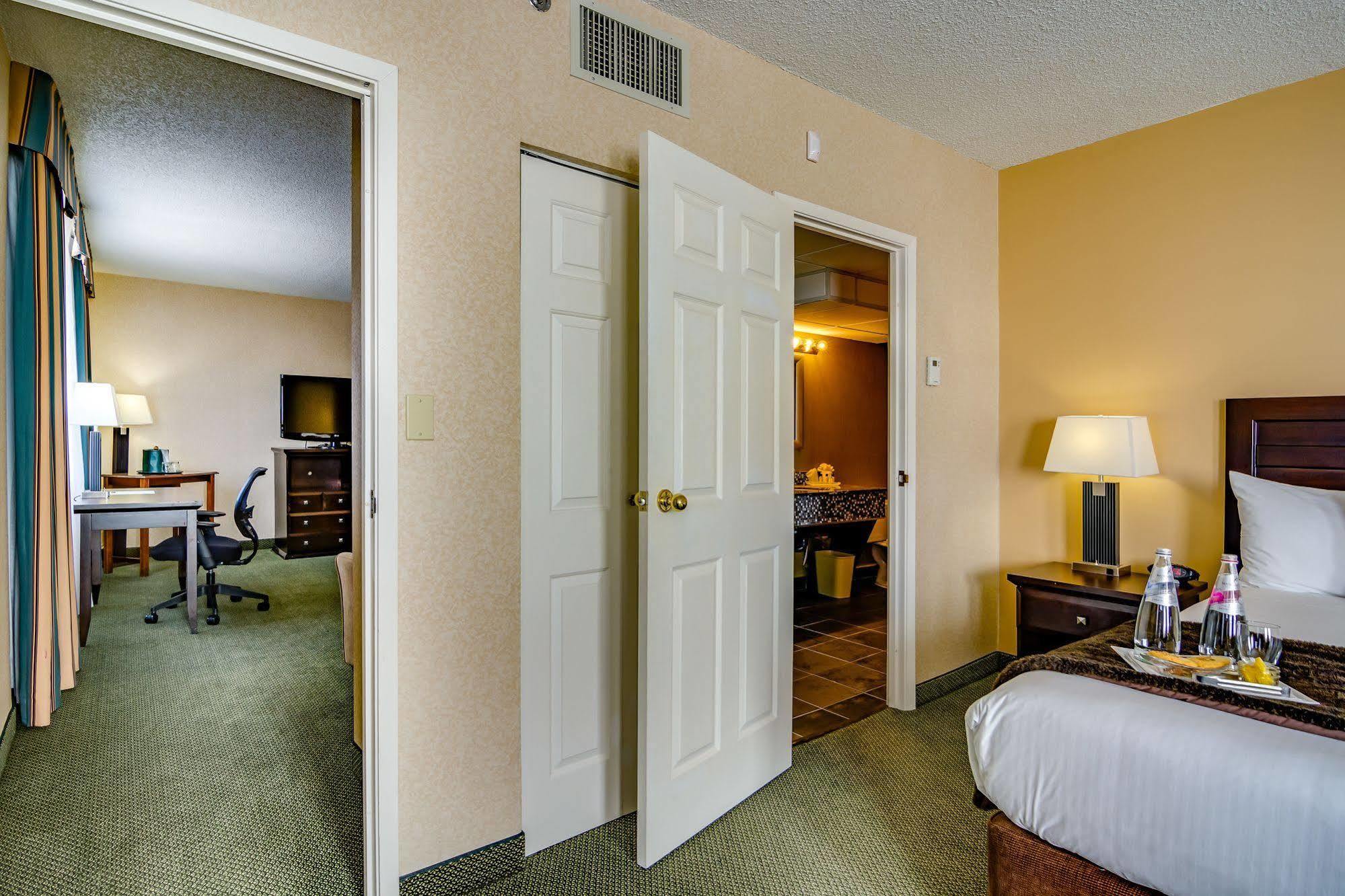 Sawridge And Conference Centre South 3* Edmonton