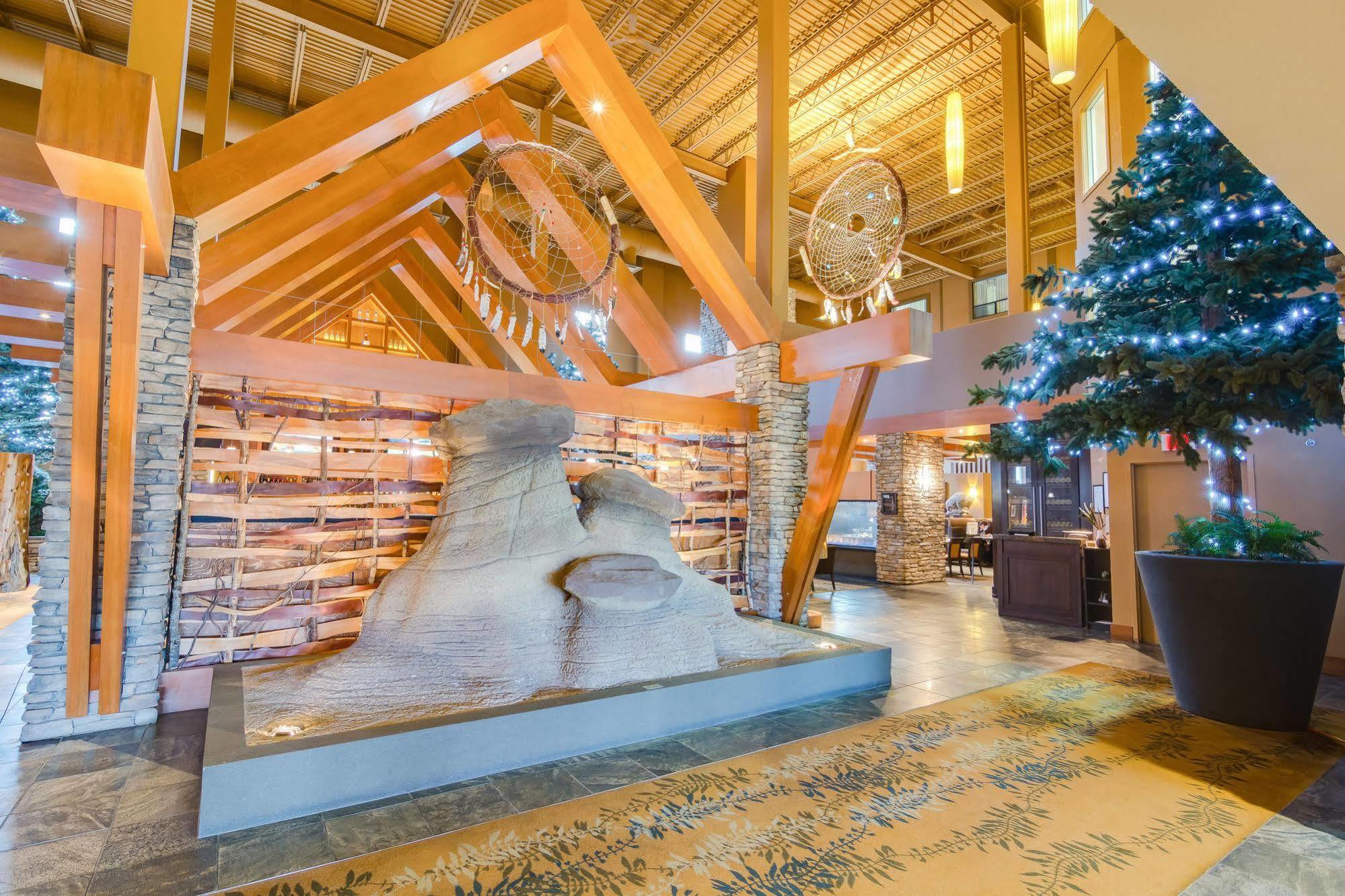 Hotel Sawridge And Conference Centre South Edmonton