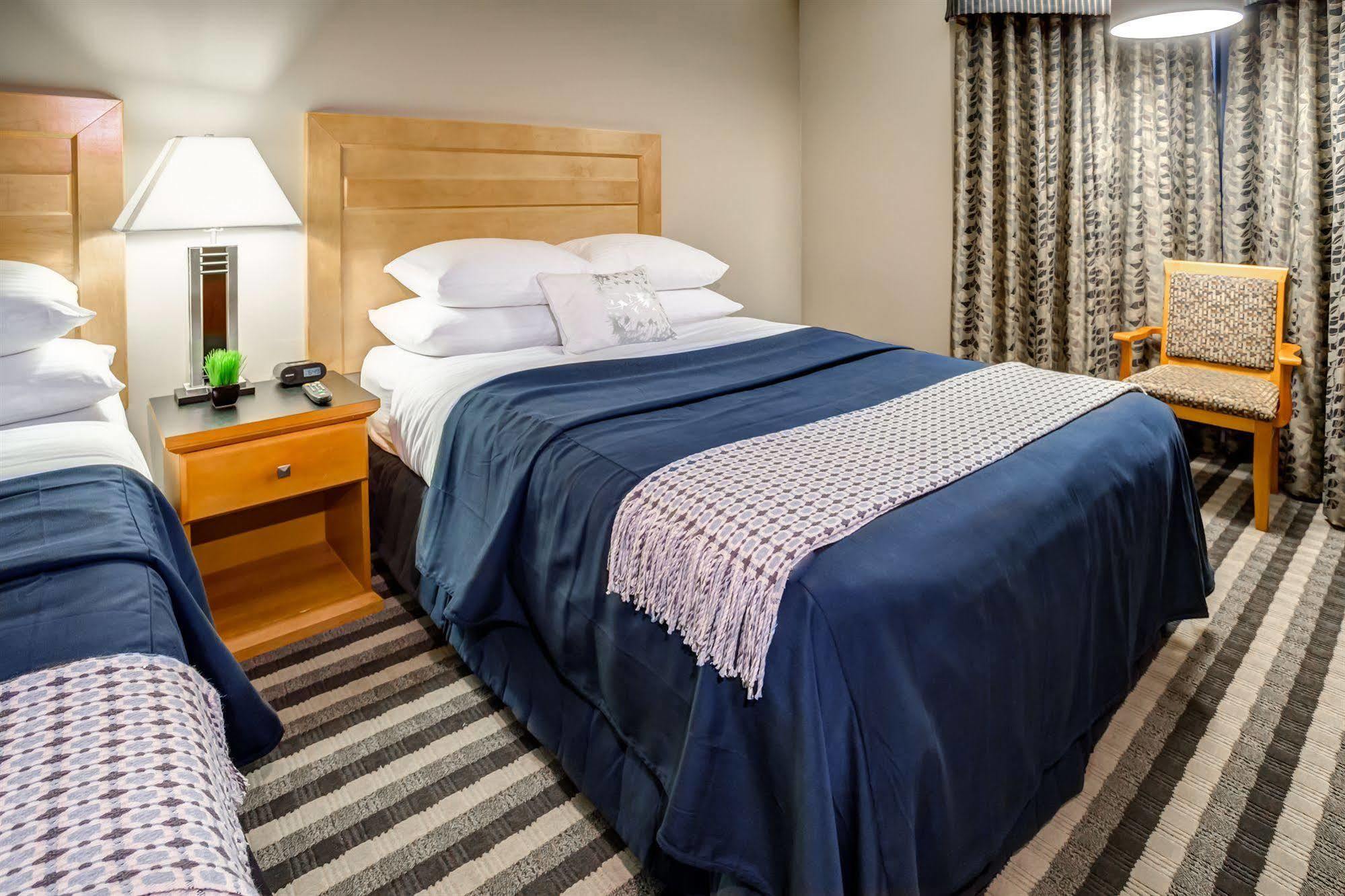 Royal West Edmonton, Trademark Collection By Wyndham Hotel