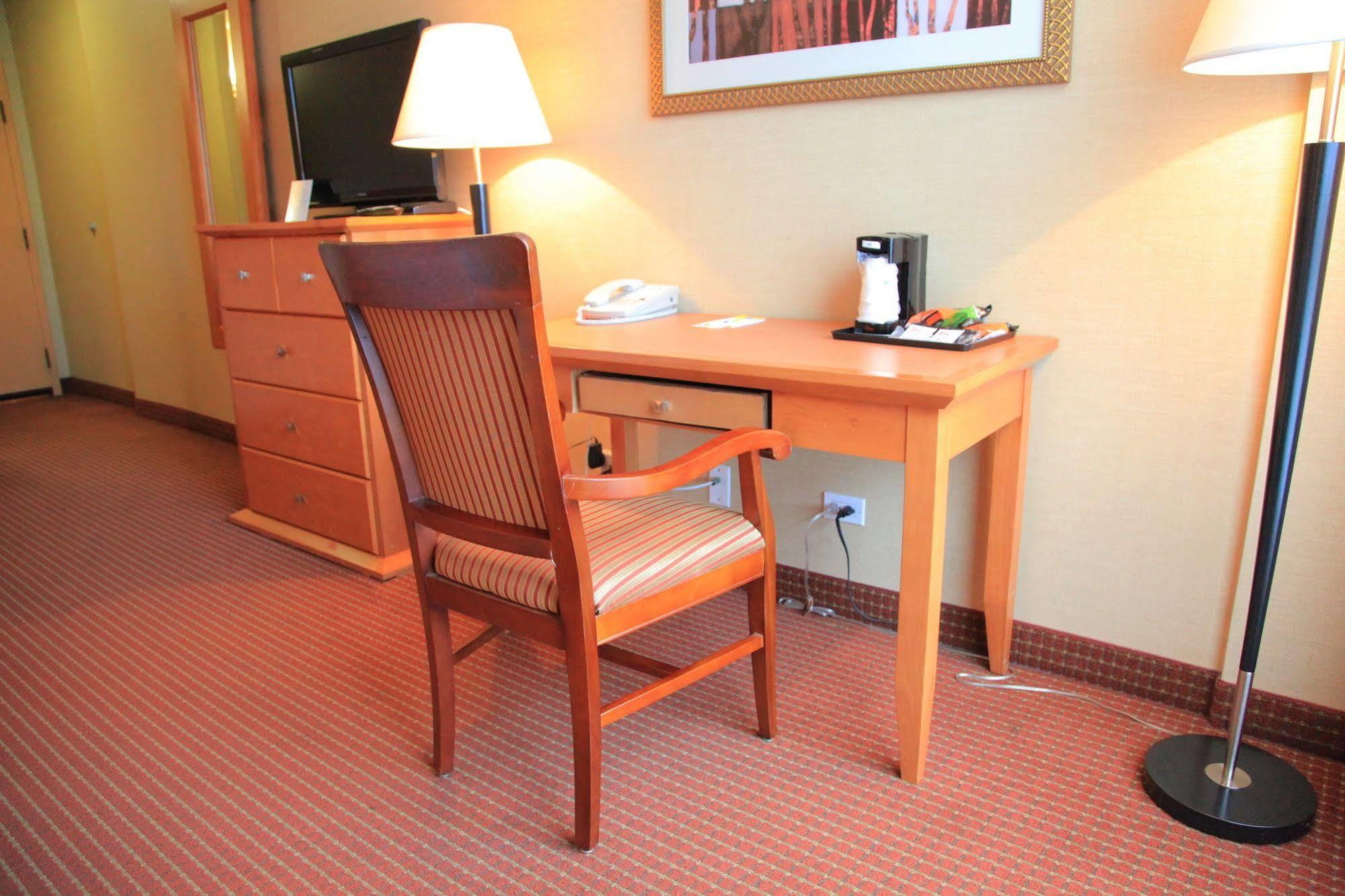 Days By Wyndham Downtown 3*