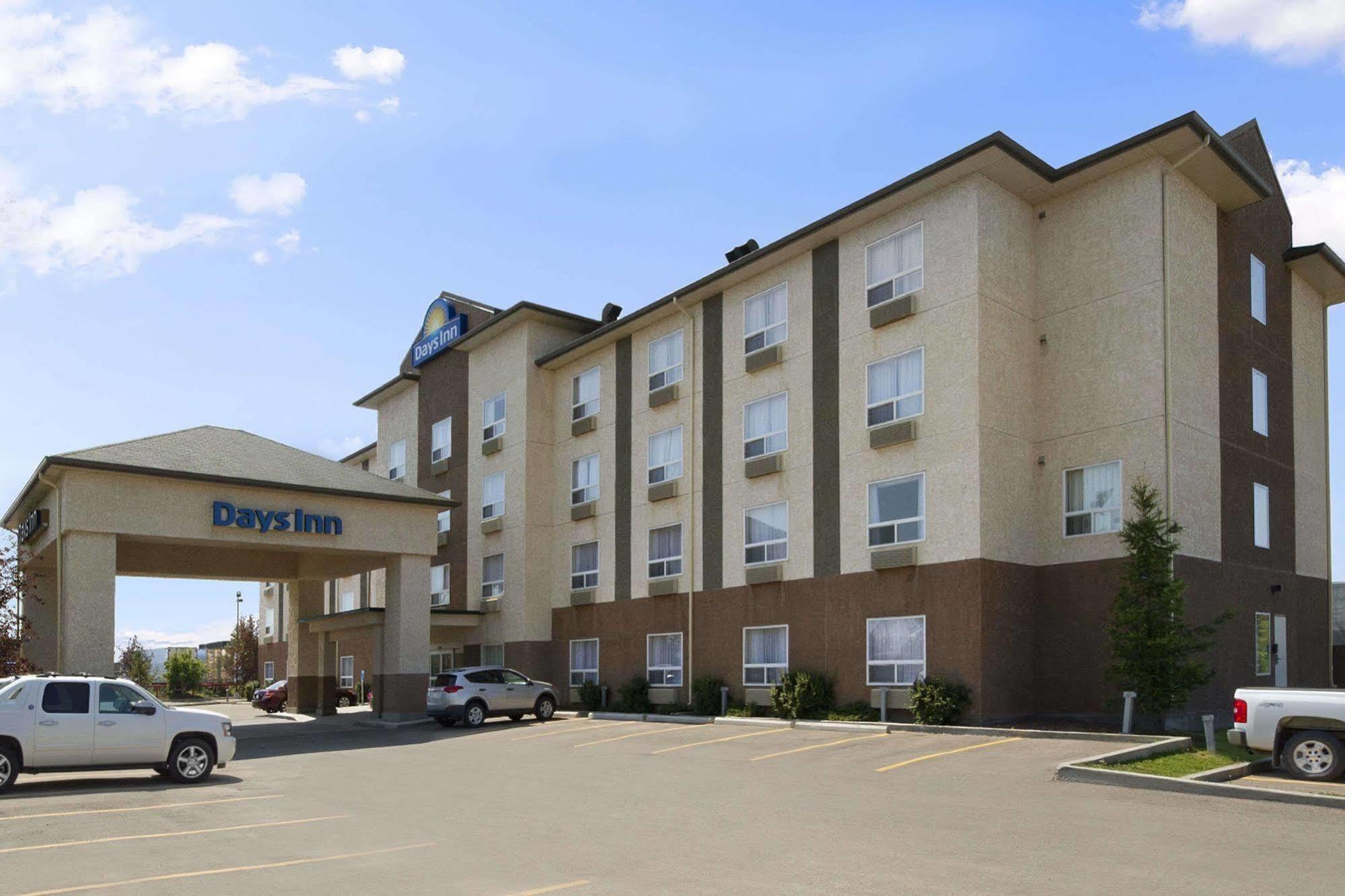 Days By Wyndham South Hotel Edmonton