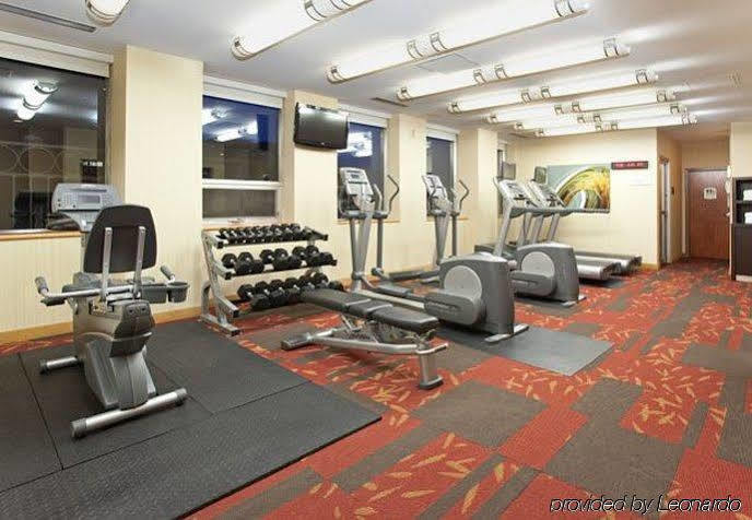 Courtyard By Marriott Downtown Edmonton