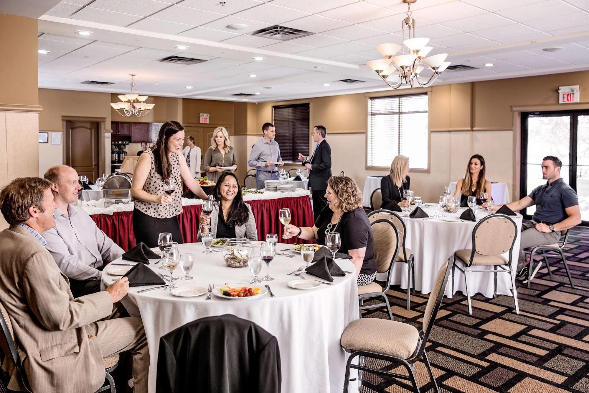 Hotel Chateau Nova Kingsway Edmonton