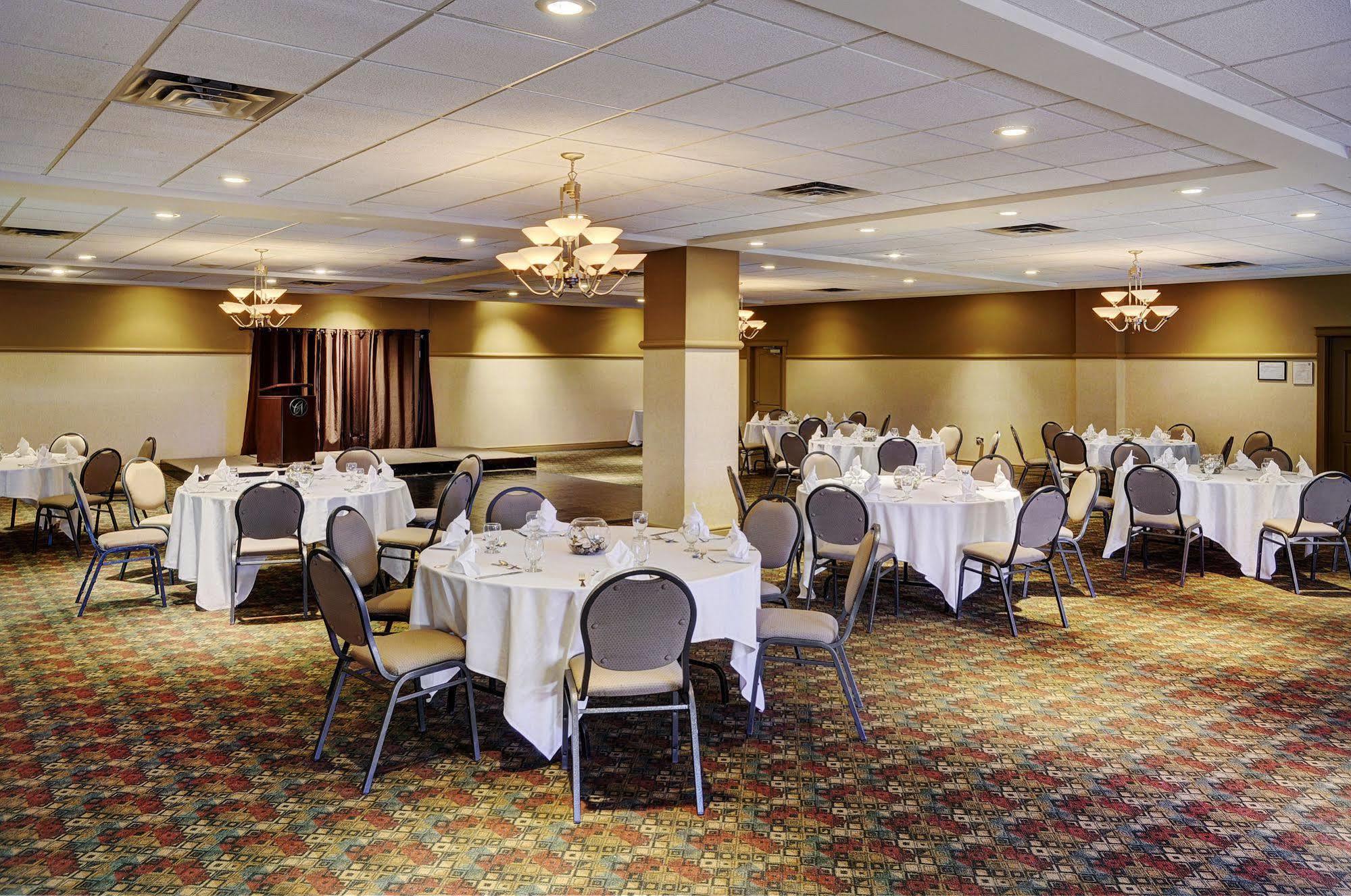 Chateau Nova Kingsway 3*