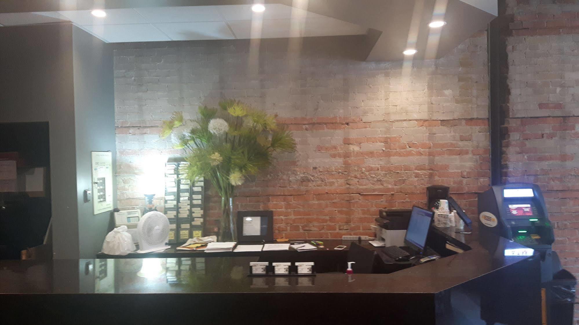 Hotel Commercial 2*