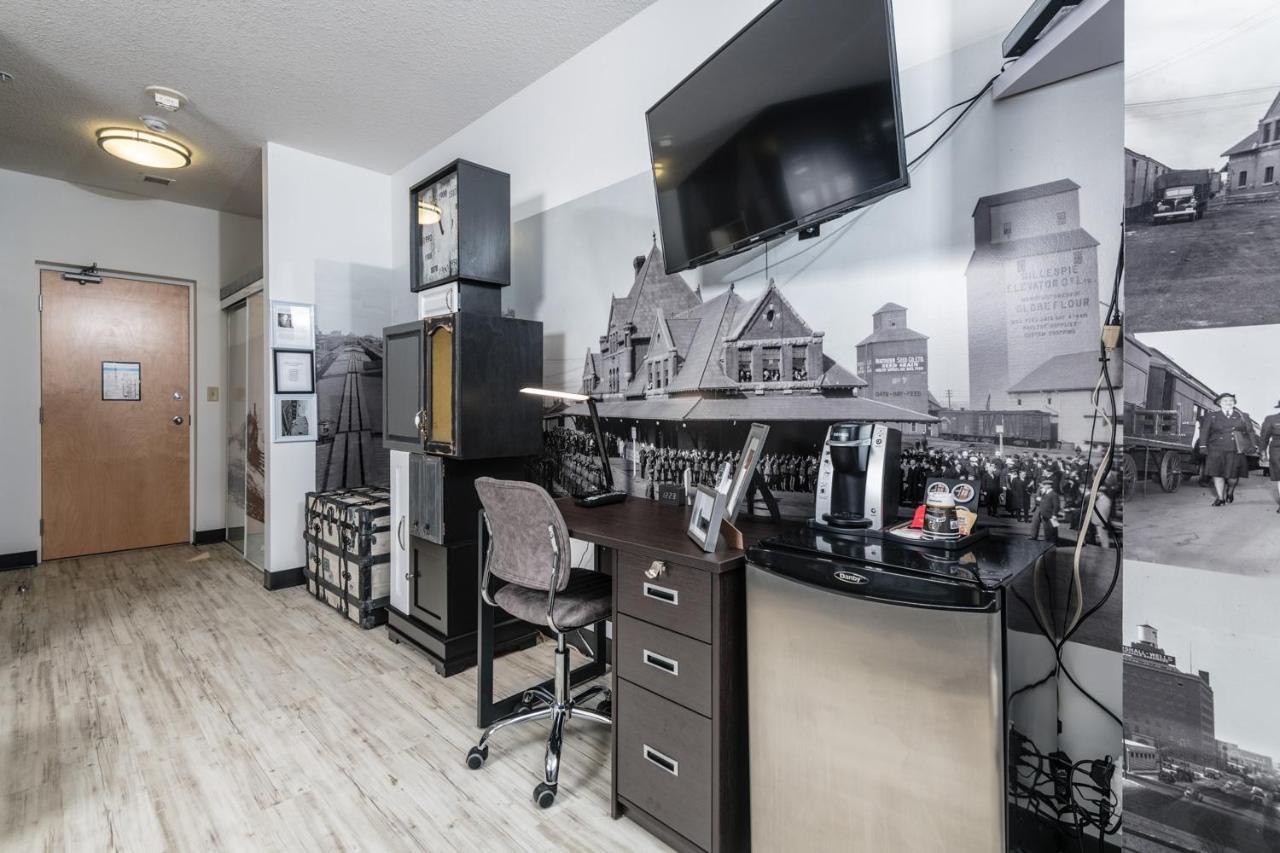 Hostel Macewan University
