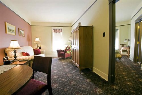 Hotel Selkirk 3*