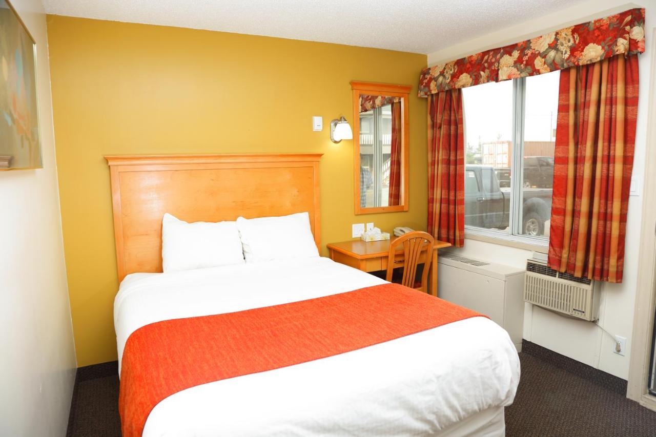 Motel Chateau Edmonton