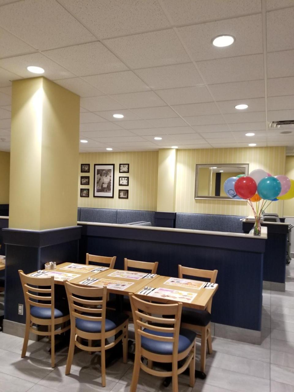 Hotel Days By Wyndham Downtown Edmonton