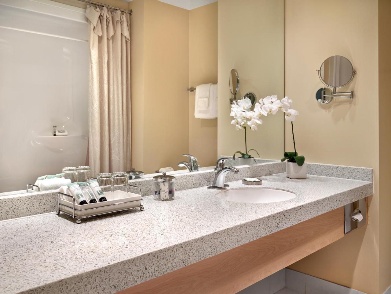 Union Bank 4* Edmonton