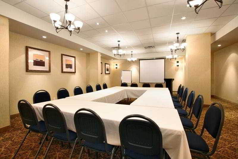 Hotel Days By Wyndham Downtown Edmonton