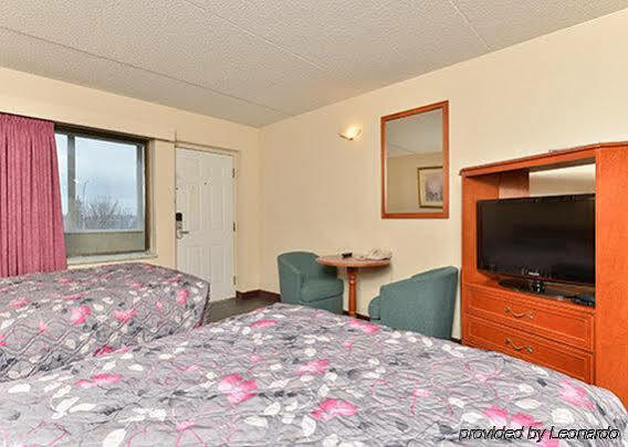 Economy Hotel
