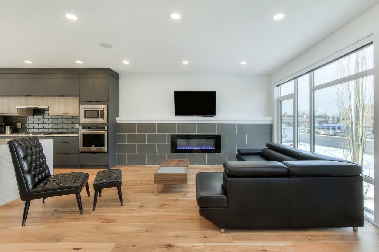 New Luxury Townhome *