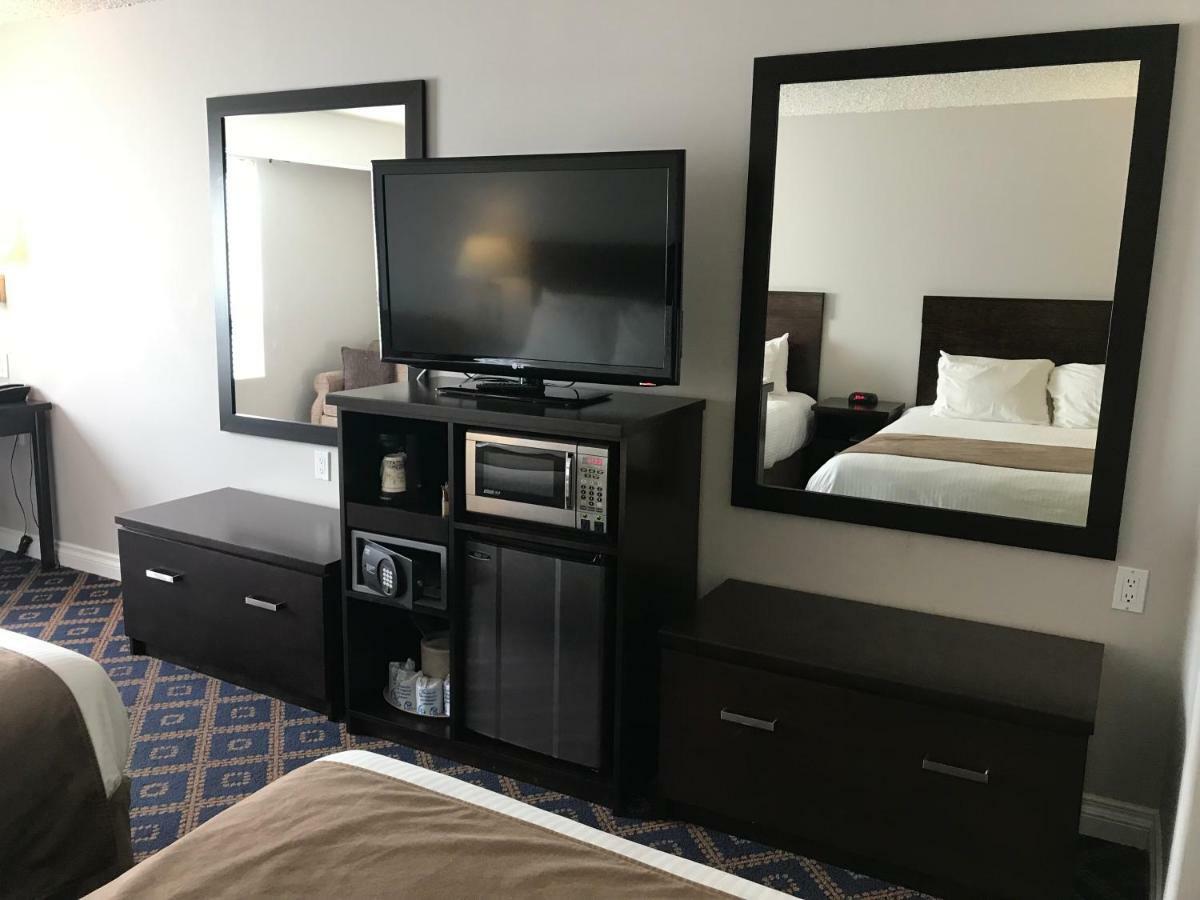 Chateau Louis & Conference Centre 3* Edmonton
