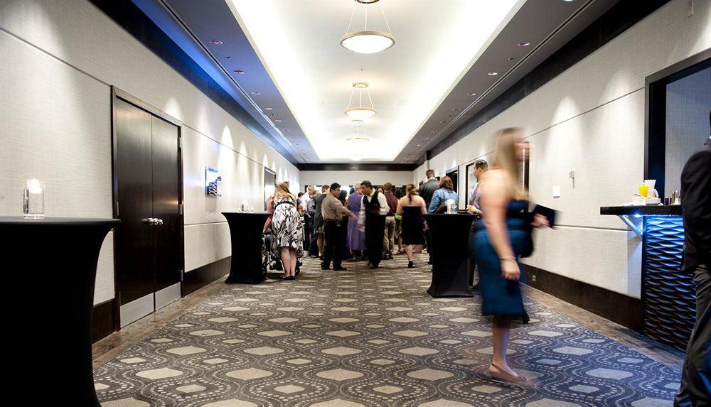 Hotel Delta By Marriott Centre 4*